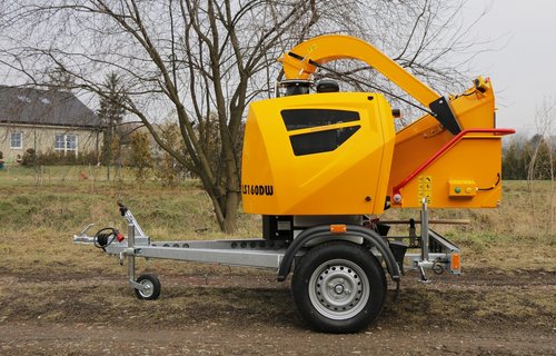 Scheibenhacker bis 16 cm Stammholzdicke, Diesel-Motor