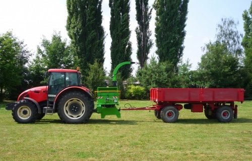 Scheibenhacker bis 20 cm Stammholzdicke, Zapfwellenantrieb