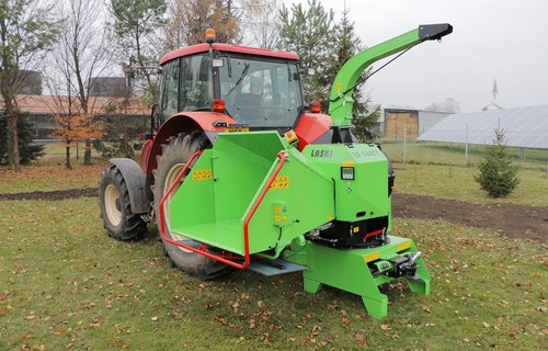 Scheibenhacker bis 16 cm Stammholzdicke, Zapfwellenantrieb