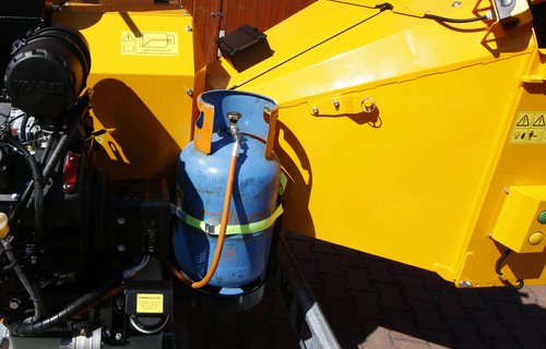 Scheibenhacker bis 16 cm Stammholzdicke, Benzin-Motor