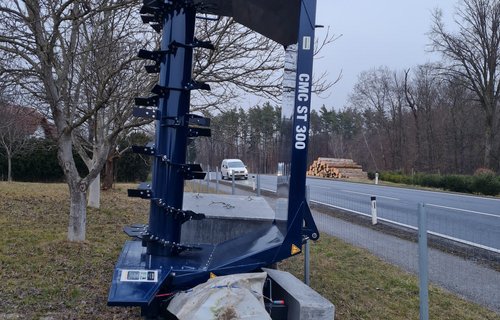 Dreiecksmietenumsetzer bis 3,40 m Arbeitsbreite