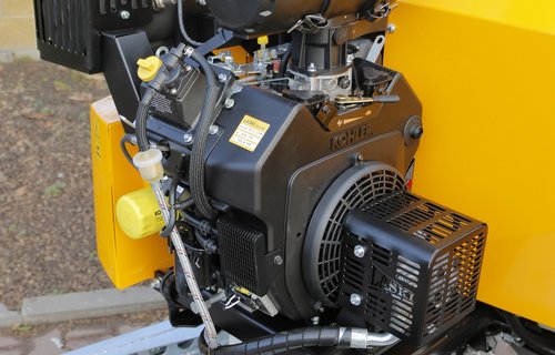 Scheibenhacker bis 16 cm Stammholzdicke, Benzin-Motor